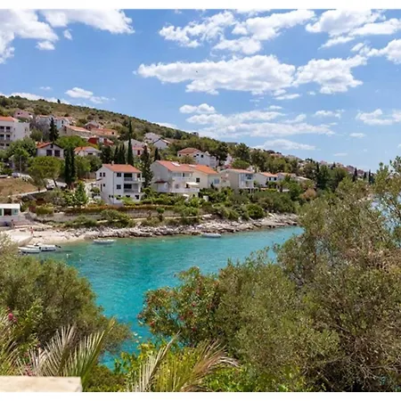 Vila Duje